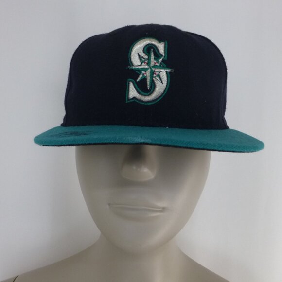 Vintage Seattle Mariners Signed Authographed 7 1/4 Fitted Cap - Picture 9 of 14